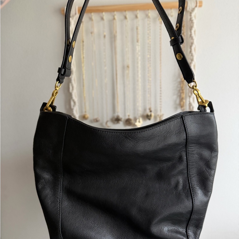 Vince Camuto shoulder bag - Picture 5 of 9